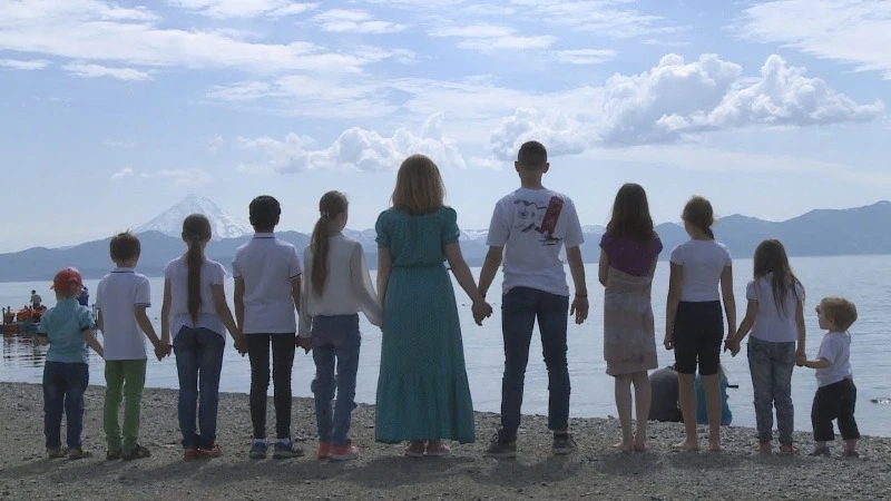 «Единая Россия» предложила  продлить выплаты многодетным семьям в ДФО до 2029 года включительно