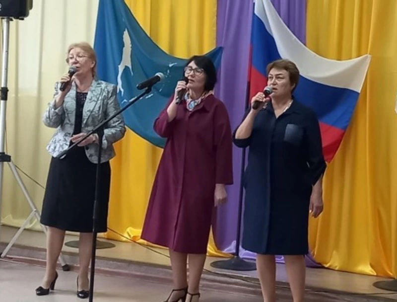В Доме культуры прошел концерт в честь празднования Дня флага Сахалинской области