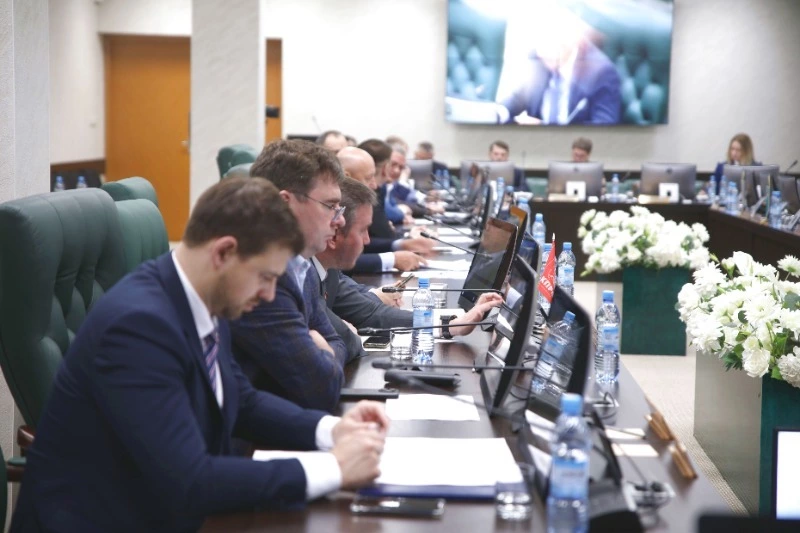 Принят региональный закон о патриотическом воспитании