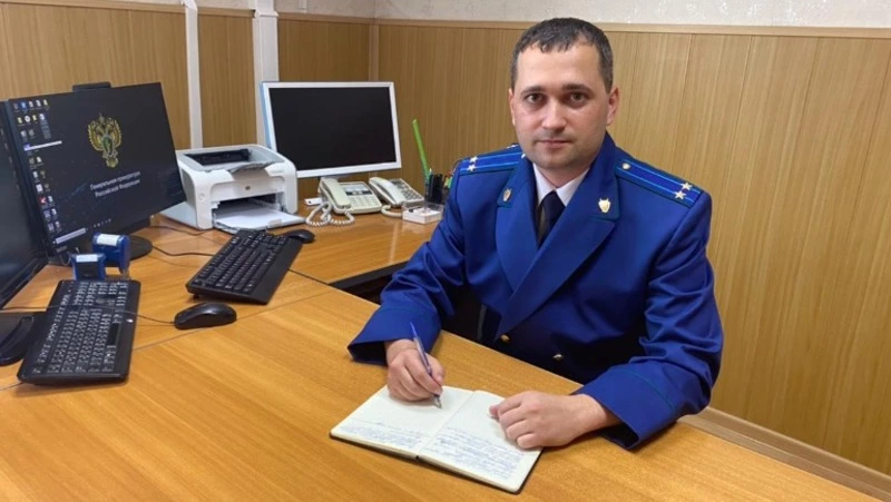 О работе органов прокуратуры по защите прав несовершеннолетних