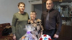 С юбилейным днём рождения!