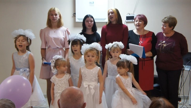 Подарили праздник