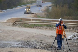 В России отмечается День работников дорожного хозяйства