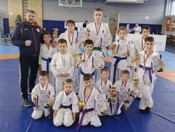 ПЕРВЕНСТВО ЮЖНО - САХАЛИНСКА  ПО АРМЕЙСКОМУ РУКОПАШНОМУ БОЮ