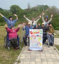 Мир прекрасен добротой 