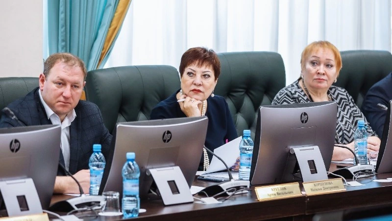 Депутаты предложили увеличить ежемесячную выплату по уходу за инвалидами