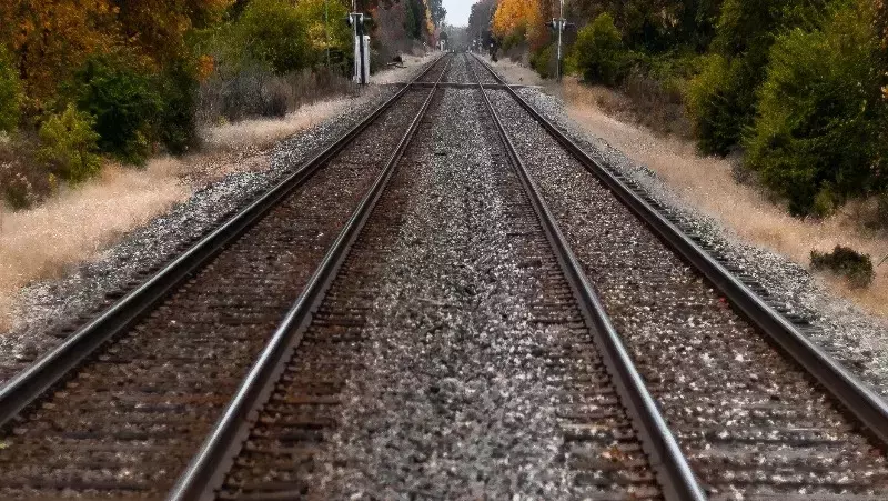Россиян могут начать штрафовать за незаконный переход железнодорожных путей