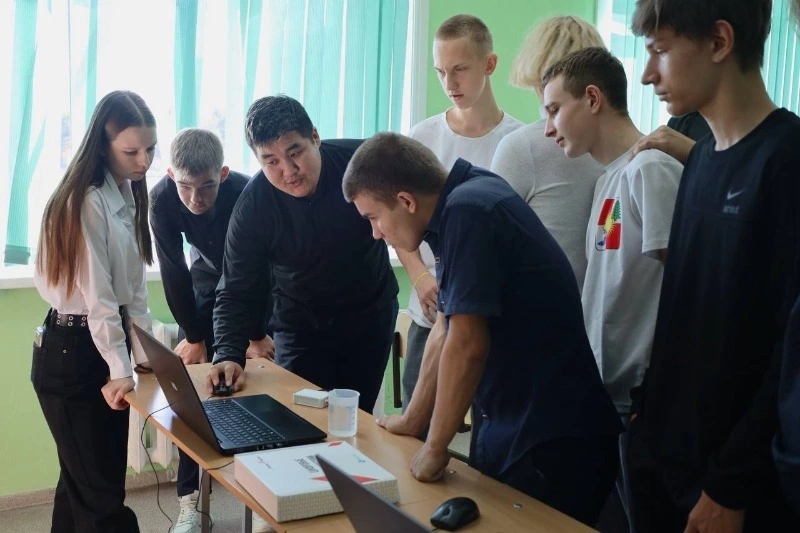 Современное оборудование  выводит образование в  районных школах на новый уровень