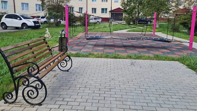 Более 1100 дворов отремонтировали в Сахалинской области