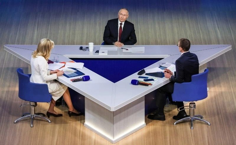 Путин дал советы по общению с мошенниками