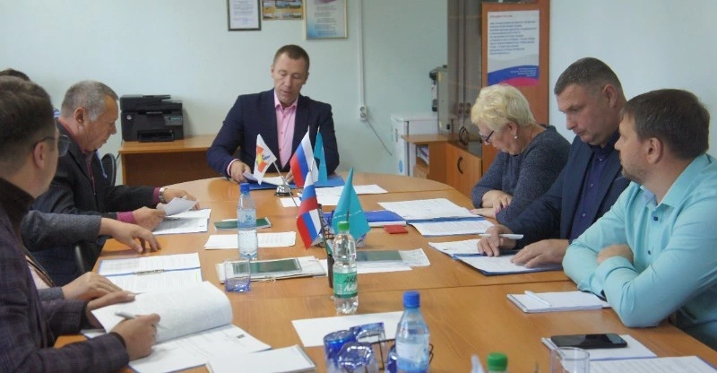 В Собрании прошла первая сессия восьмого созыва