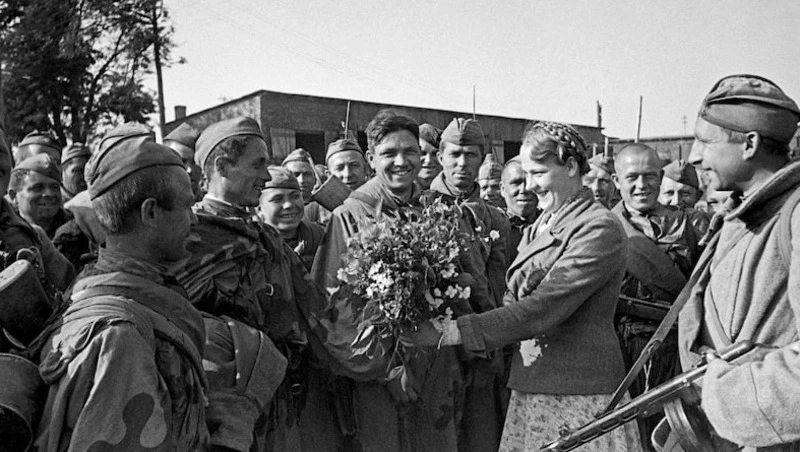 Сахалинцы и курильчане могут услышать голос Великой Победы спустя 80 лет