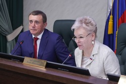 Губернатор Валерий Лимаренко представил отчет о деятельности областного правительства за 2024 год 