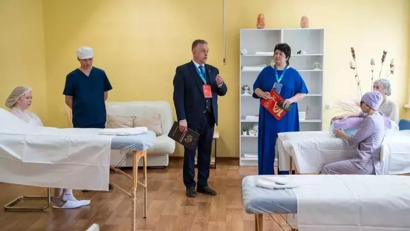Специалисты из Хэйхэ представили на Сахалине уникальные техники оздоровления