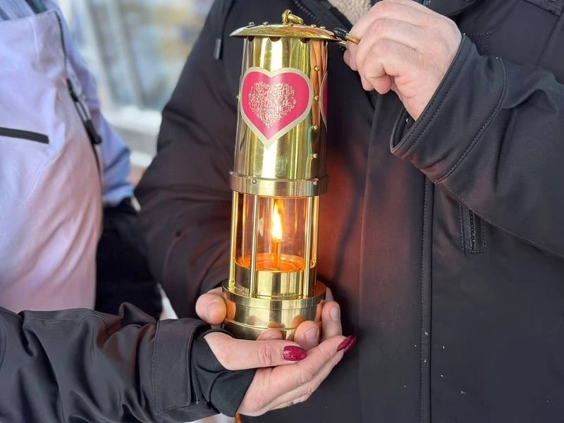 Огонь семейного очага «Сердце России» прибыл в Сахалинскую область