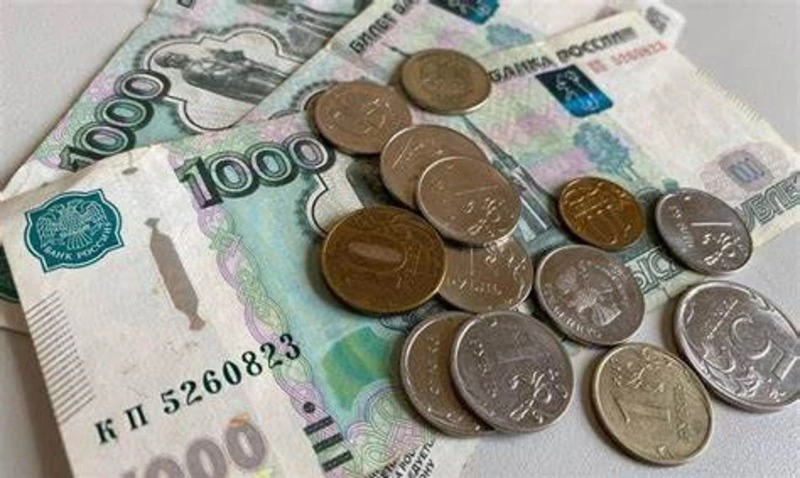 Совфед единогласно поддержал увеличение МРОТ до 22 тысяч рублей в 2025 году