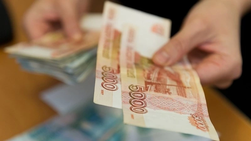 Новые выплаты получат почти 12 тысяч островных семей на детей от 8 до 17 лет