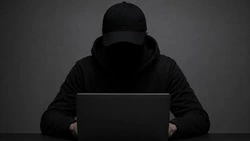 ЦИПСО использует мошеннические схемы для обмана россиян и вовлечения их в преступления