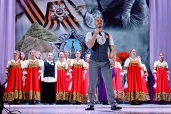 СКВОЗЬ ГОДА ПОЕМ ПОБЕДЕ!