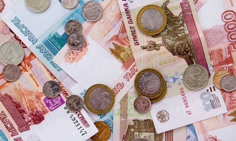 Более 38 тысяч сахалинцев и курильчан получат увеличенные социальные выплаты