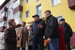 44 двора за два года отремонтировали в Томаринском районе