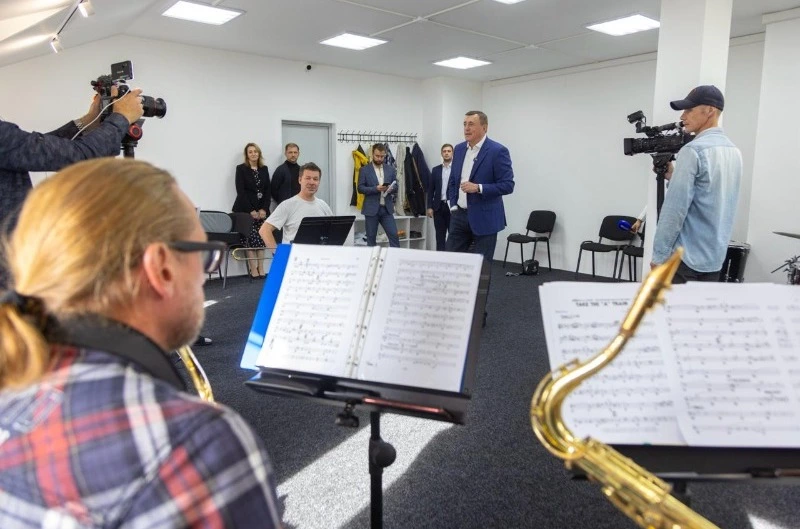 Первый сольный концерт джазового оркестра Сахалинской филармонии состоится в начале ноября