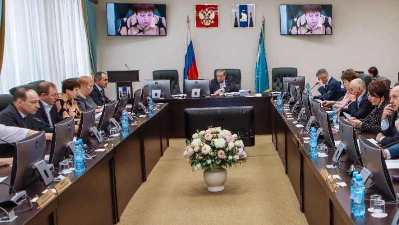 Областной материнский капитал получат усыновители