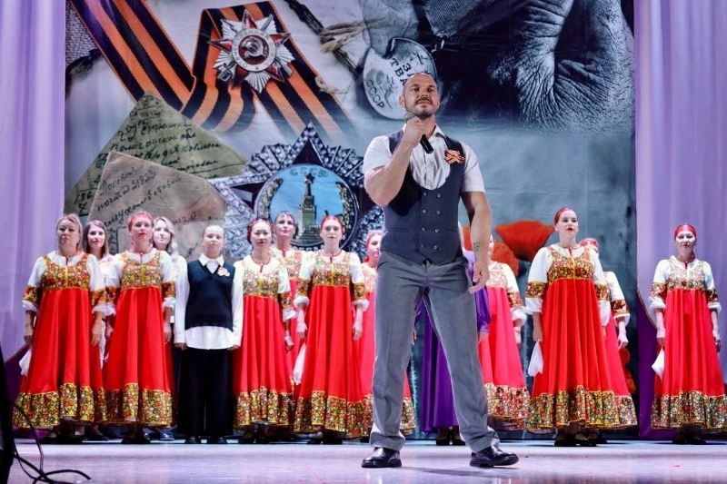 СКВОЗЬ ГОДА ПОЕМ ПОБЕДЕ!