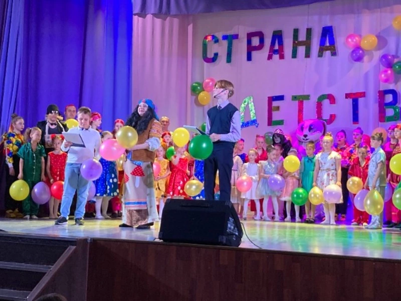 ПРАЗДНИК ДЕТСТВА,  ПРАЗДНИК ДОБРА…