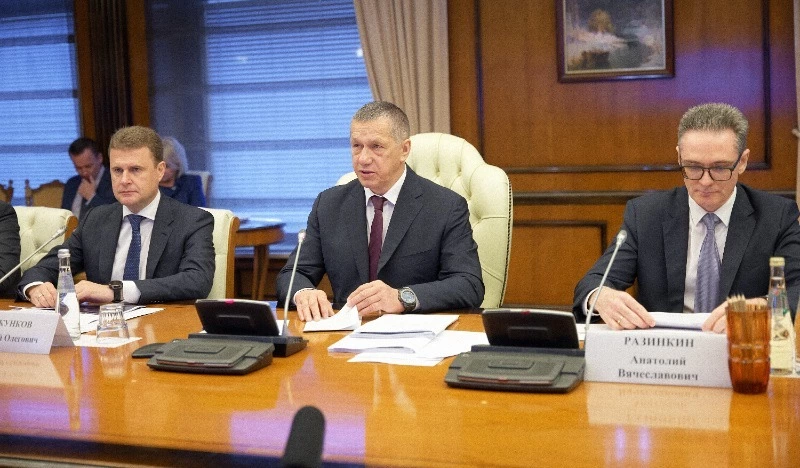 На Дальнем Востоке нужно создать условия свободы и безопасности для бизнеса