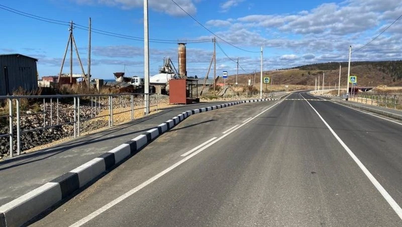 Новое покрытие на сахалинских дорогах